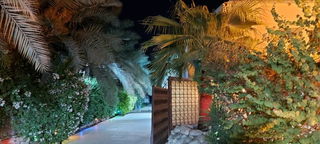 منتجع استراحة اللجين الهفوف شاليهات واستراحات السعودية