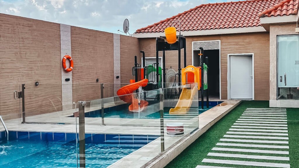 شاليهات شاطئ مارينا marina beach chalets شاليهات واستراحات السعودية